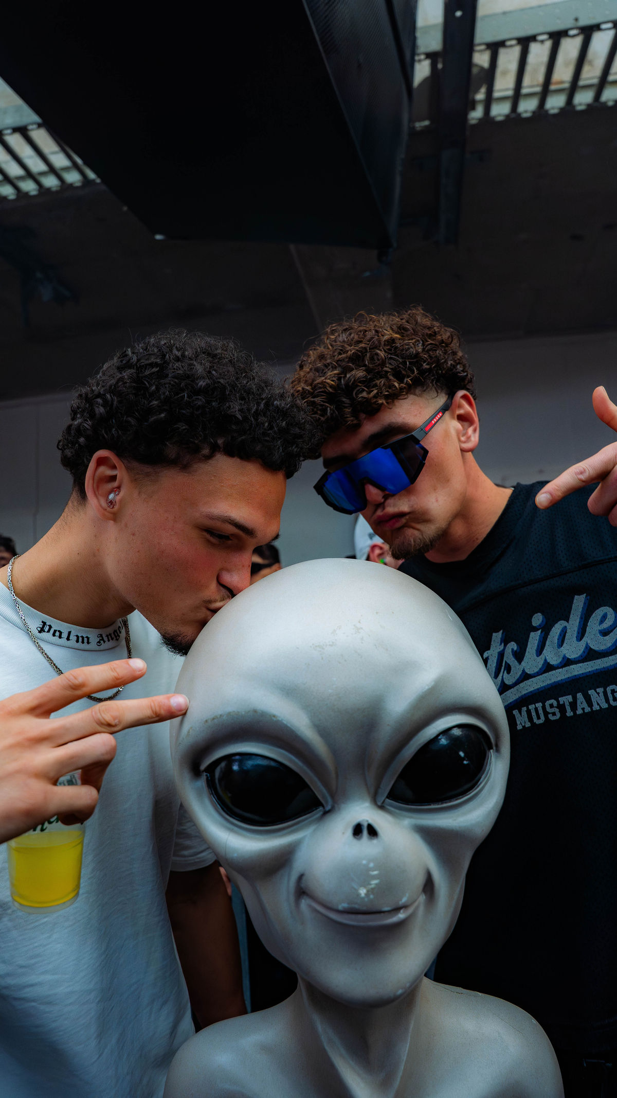 Loading... just a sec